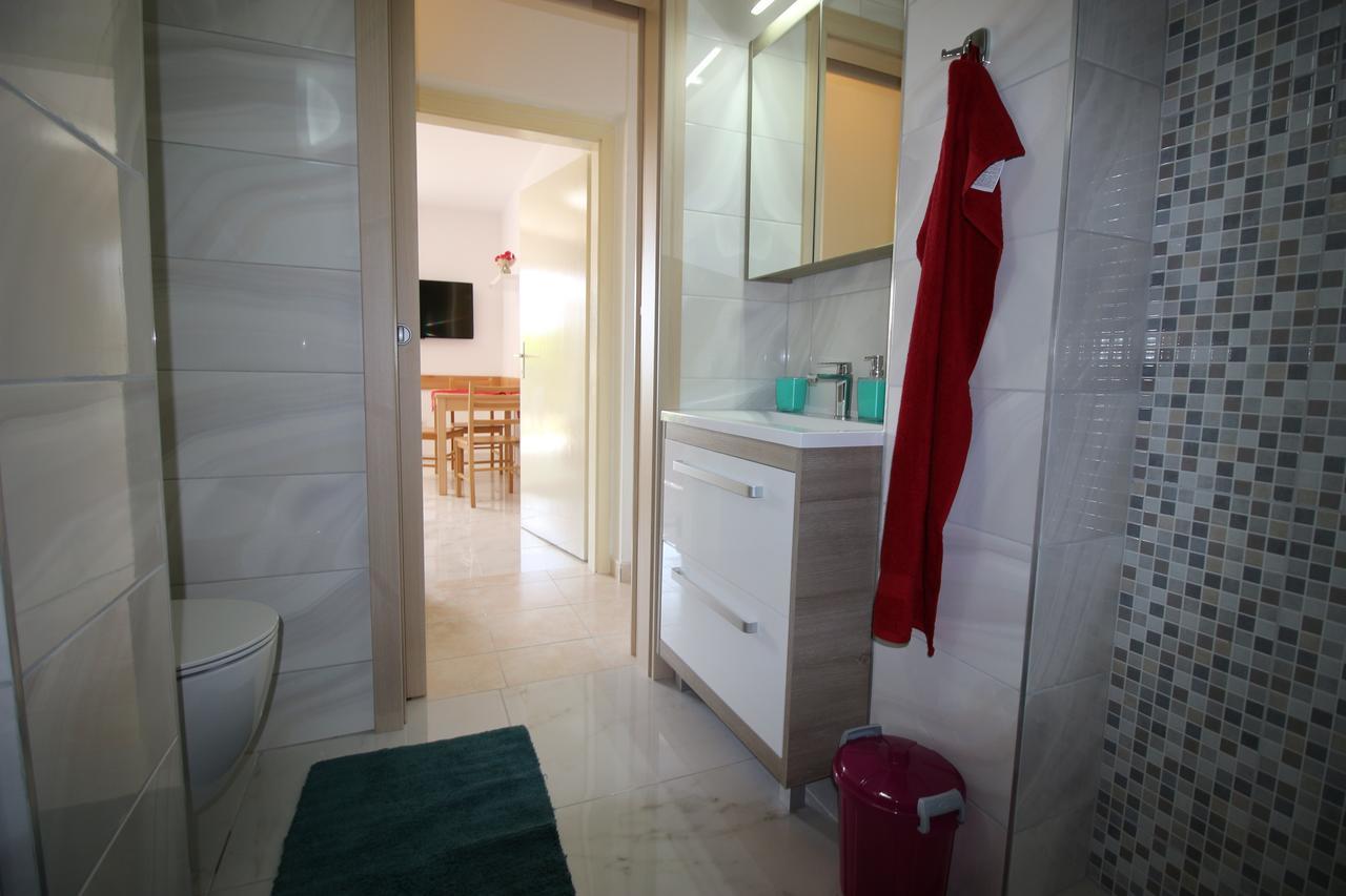 Meje Apartments สปลิท ภายนอก รูปภาพ